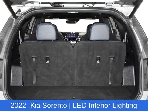 Used 2022 Kia Sorento SX Prestige w/ Panoramic Sunroof Package image 31