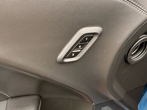 Used 2023 Dodge Challenger SXT w/ Plus Package image 13