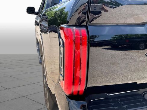Used 2025 Toyota Tundra Limited w/ Power Package RWD image 29
