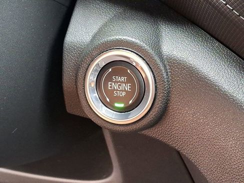 Used 2023 Chevrolet TrailBlazer LT w/ Convenience Package image 21