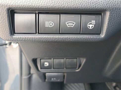 Used 2023 Toyota Prius XLE image 25