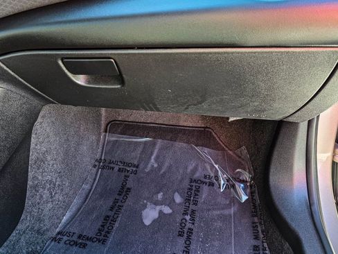 Used 2025 Chevrolet Malibu LT FWD image 22