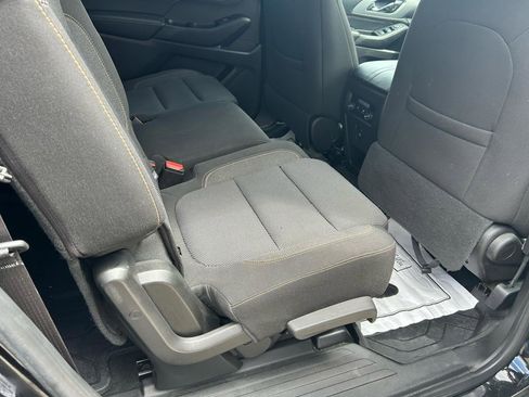 Used 2018 Chevrolet Traverse LS FWD image 11