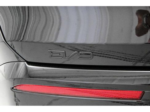 New 2026 Kia EV9 Land image 35