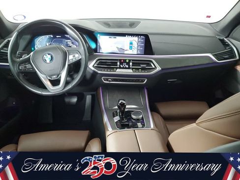 Used 2023 BMW X5 xDrive45e w/ Parking Assistance Package AWD/4WD image 15