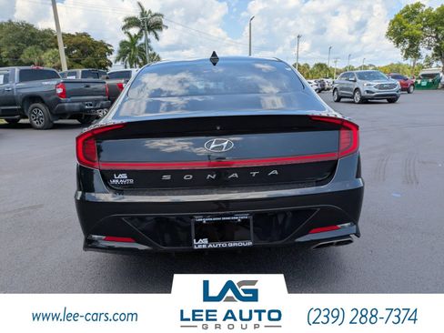 Used 2020 Hyundai Sonata SEL w/ Convenience Package FWD image 4