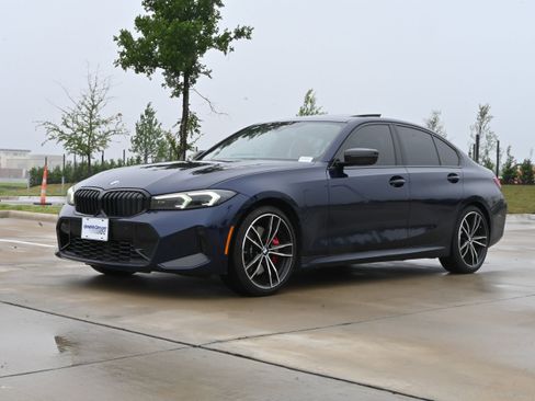 Used 2023 BMW 330i xDrive Sedan w/ M Sport Package AWD/4WD image 5