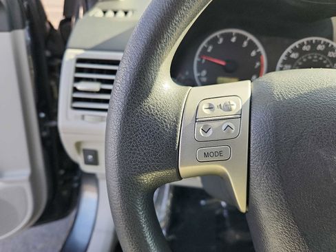 Used 2012 Toyota Corolla LE image 19