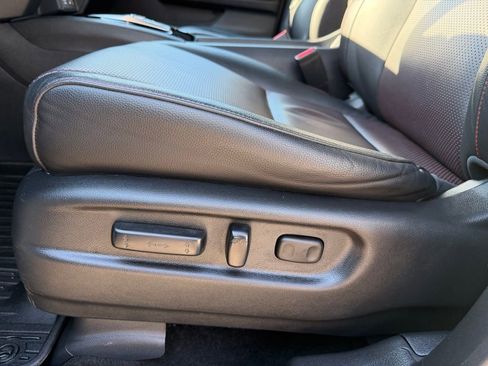 Certified 2022 Honda Ridgeline Black Edition image 18