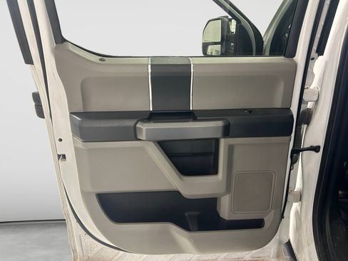 Used 2021 Ford F250 XLT AWD/4WD image 14