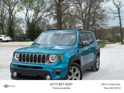 Used 2019 Jeep Renegade Limited w/ UConnect 8.4 Nav Group