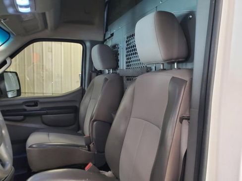 Used 2015 Nissan NV 2500 SV w/ Side & Curtain Airbag Package image 13