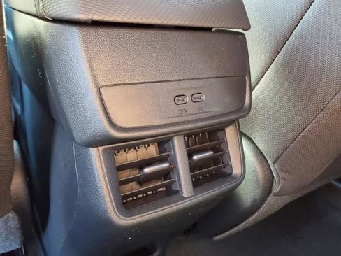 New 2026 Chevrolet Equinox LT image 10