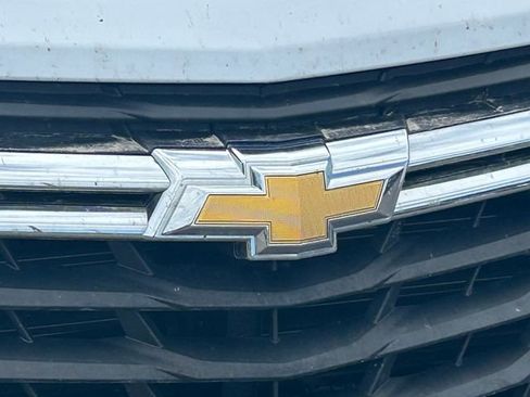 Used 2022 Chevrolet Equinox LS w/ LPO, Floor Liner Package AWD/4WD image 11