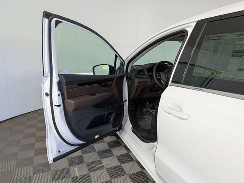 New 2026 Honda Odyssey Elite image 15