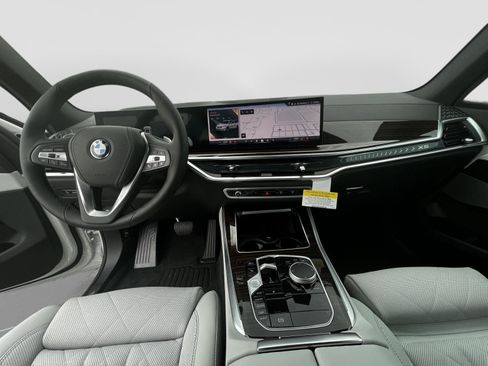 New 2026 BMW X5 xDrive40i AWD/4WD image 13