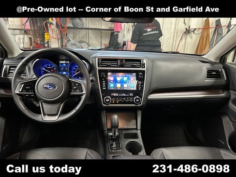 Used 2018 Subaru Outback 2.5i Limited AWD/4WD image 18