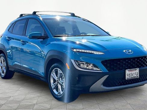 Certified 2022 Hyundai Kona SEL AWD/4WD image 6