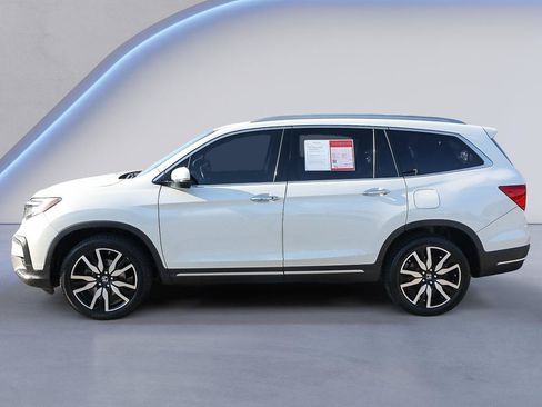 Used 2019 Honda Pilot Touring image 3