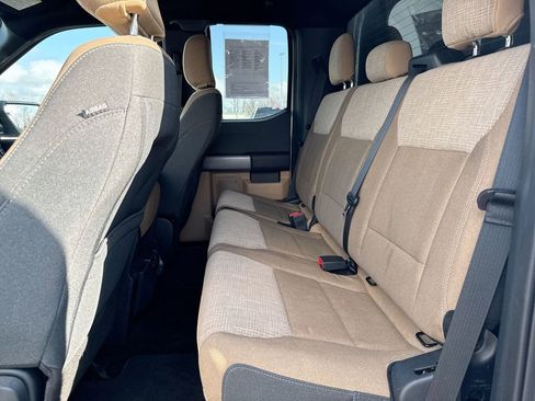 Used 2022 Ford F150 XLT image 22