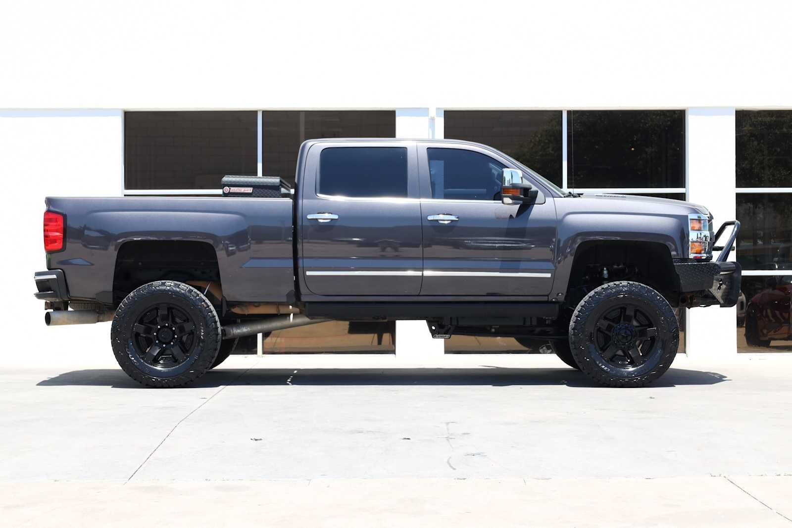 Used 2015 Chevrolet Silverado 2500 LTZ w/ Duramax Plus Package AWD/4WD image 7