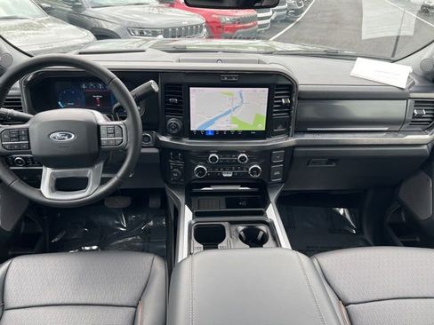 Used 2025 Ford F250 Lariat w/ Lariat Ultimate Package AWD/4WD image 28