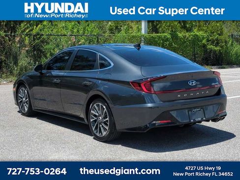 Certified 2021 Hyundai Sonata Limited w/ Cargo Package FWD image 3