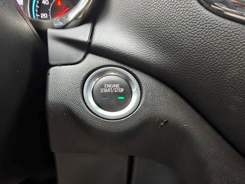 Certified 2023 Chevrolet Equinox LT image 22