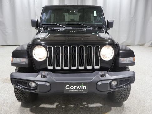 Used 2023 Jeep Wrangler Unlimited Sahara AWD/4WD image 7