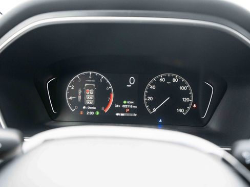 Used 2024 Honda Pilot Touring image 16