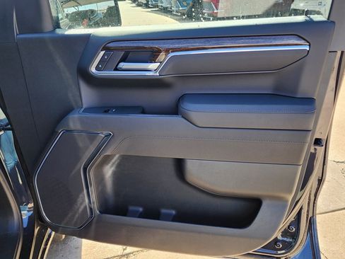 New 2026 GMC Sierra 1500 Elevation image 36