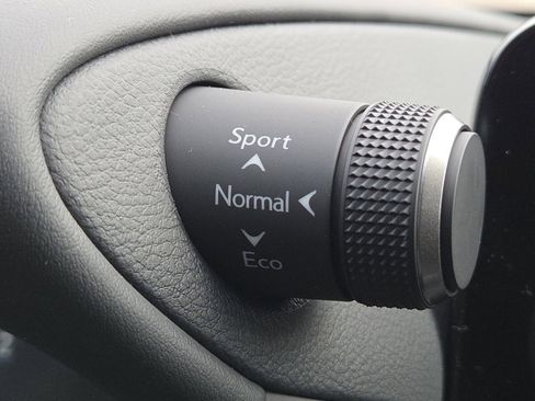 New 2025 Lexus ES 350 Ultra Luxury image 19