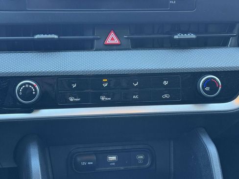 Certified 2024 Kia Sportage LX image 24