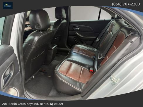 Used 2015 Chevrolet Malibu LTZ FWD image 12