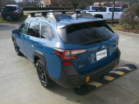 Used 2024 Subaru Outback Wilderness image 9