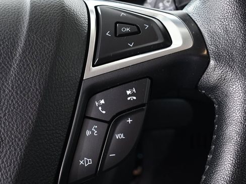 Used 2022 Ford Edge SEL w/ Sport Appearance Package image 34