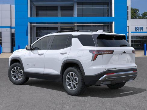 New 2026 Chevrolet Equinox ACTIV w/ Convenience Package III AWD/4WD image 3