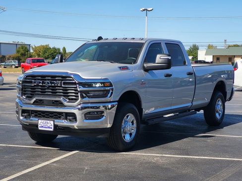 New 2026 RAM 3500 Tradesman AWD/4WD image 3