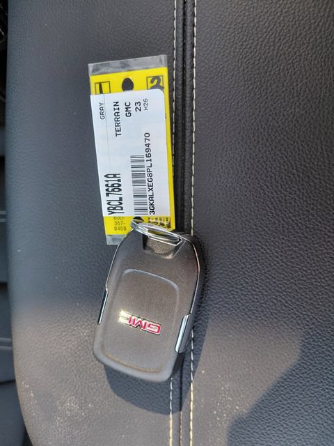 Used 2023 GMC Terrain Denali AWD/4WD image 36