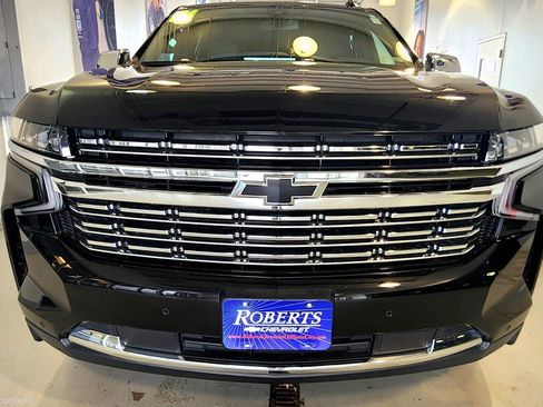 Used 2021 Chevrolet Tahoe Premier image 3