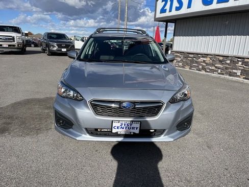 Used 2019 Subaru Impreza 2.0i Premium image 4