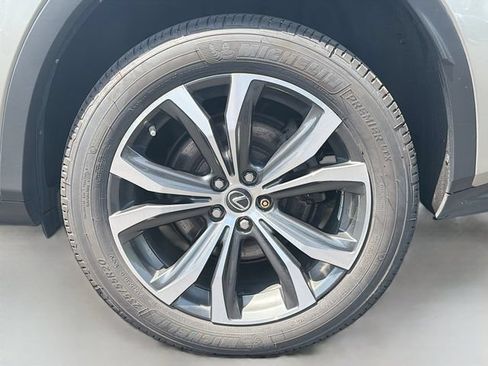 Used 2018 Lexus RX 450h AWD w/ Premium Package image 29