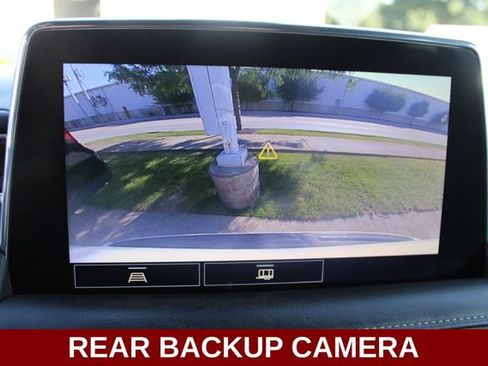Used 2021 Chevrolet Suburban Premier AWD/4WD image 7