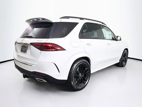 New 2026 Mercedes-Benz GLE 580 4MATIC image 7
