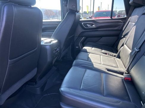 Used 2021 Chevrolet Tahoe Z71 w/ Z71 Signature Package image 29