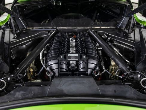 Used 2026 Chevrolet Corvette Z06 w/ Z07 Performance Package RWD image 17