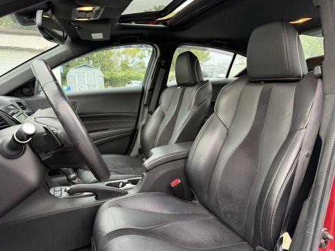 Used 2019 Acura ILX FWD image 12