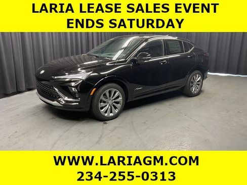 New 2025 Buick Envista Avenir image 1