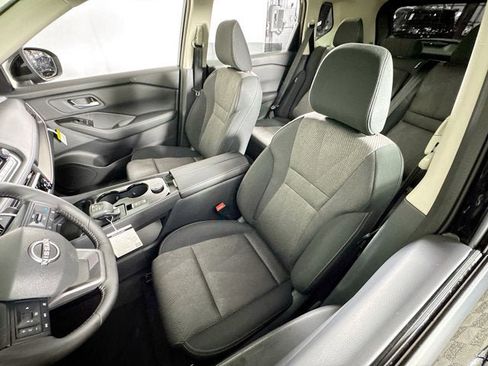 New 2026 Nissan Rogue SV w/ Cold Weather Package image 18