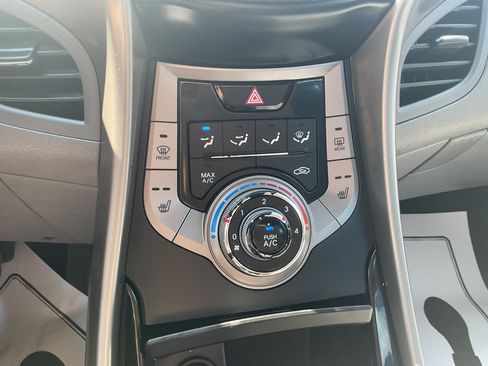 Used 2013 Hyundai Elantra GLS w/ Preferred Pkg FWD image 15
